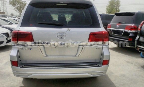 Buy Import Toyota Land Cruiser Other Car in Import - Dubai in Barbados Buy Import Toyota Land Cruiser Other Car in Import - Dubai in Barbados