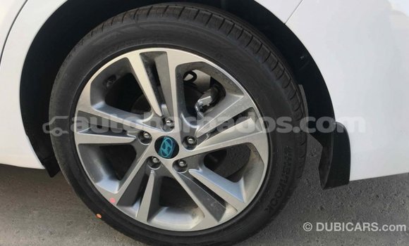 Buy Import Hyundai Elantra White Car in Import - Dubai in Barbados Buy Import Hyundai Elantra White Car in Import - Dubai in Barbados