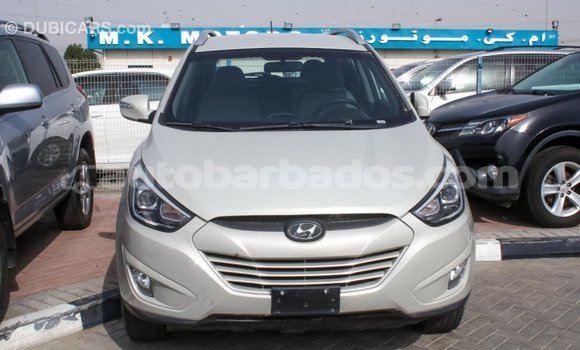 Buy Import Hyundai Tucson Beige Car in Import - Dubai in Barbados Buy Import Hyundai Tucson Beige Car in Import - Dubai in Barbados