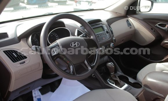 Buy Import Hyundai Tucson Beige Car in Import - Dubai in Barbados Buy Import Hyundai Tucson Beige Car in Import - Dubai in Barbados