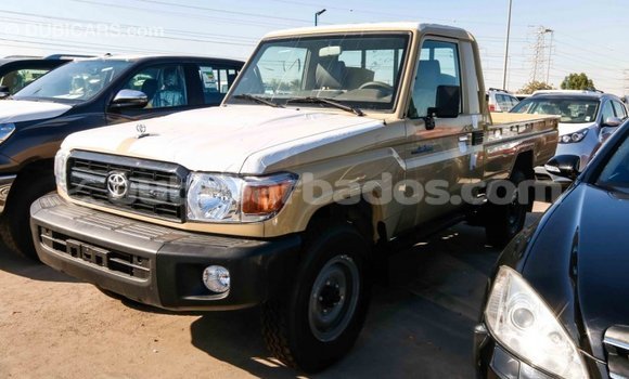 Buy Import Toyota Land Cruiser Beige Car in Import - Dubai in Barbados Buy Import Toyota Land Cruiser Beige Car in Import - Dubai in Barbados