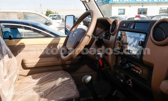 Buy Import Toyota Land Cruiser Beige Car in Import - Dubai in Barbados Buy Import Toyota Land Cruiser Beige Car in Import - Dubai in Barbados