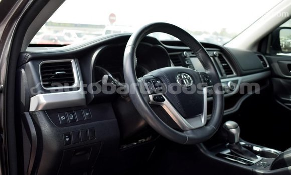 Buy Import Toyota Highlander Other Car in Import - Dubai in Barbados Buy Import Toyota Highlander Other Car in Import - Dubai in Barbados