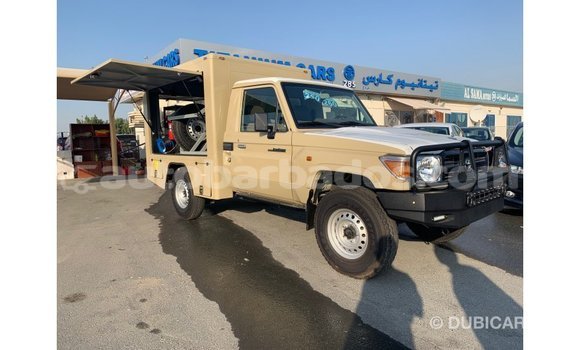Buy Import Toyota Land Cruiser Beige Car in Import - Dubai in Barbados Buy Import Toyota Land Cruiser Beige Car in Import - Dubai in Barbados