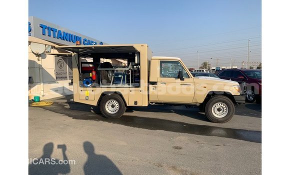 Buy Import Toyota Land Cruiser Beige Car in Import - Dubai in Barbados Buy Import Toyota Land Cruiser Beige Car in Import - Dubai in Barbados