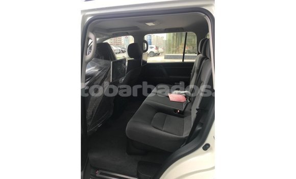 Buy Import Toyota Land Cruiser White Car in Import - Dubai in Barbados Buy Import Toyota Land Cruiser White Car in Import - Dubai in Barbados