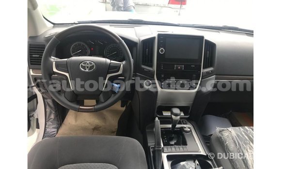 Buy Import Toyota Land Cruiser White Car in Import - Dubai in Barbados Buy Import Toyota Land Cruiser White Car in Import - Dubai in Barbados