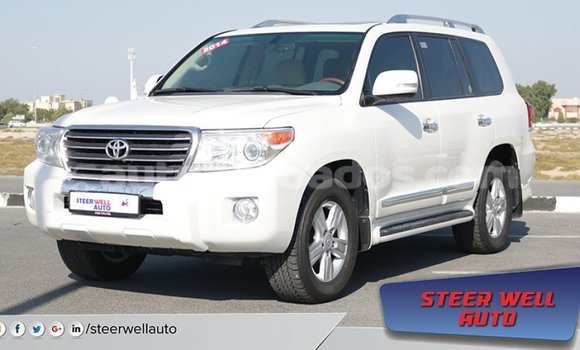 Buy Import Toyota Land Cruiser White Car in Import - Dubai in Barbados Buy Import Toyota Land Cruiser White Car in Import - Dubai in Barbados