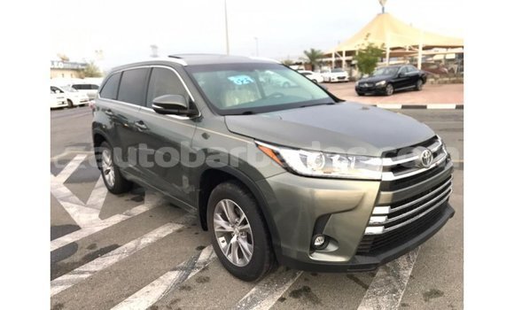 Buy Import Toyota Highlander Other Car in Import - Dubai in Barbados Buy Import Toyota Highlander Other Car in Import - Dubai in Barbados