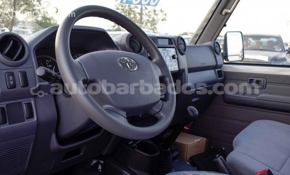 Buy Import Toyota Land Cruiser White Car in Import - Dubai in Barbados Buy Import Toyota Land Cruiser White Car in Import - Dubai in Barbados