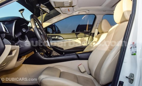 Buy Import Nissan Maxima White Car in Import - Dubai in Barbados Buy Import Nissan Maxima White Car in Import - Dubai in Barbados