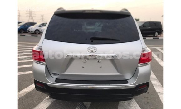 Buy Import Toyota Highlander Other Car in Import - Dubai in Barbados Buy Import Toyota Highlander Other Car in Import - Dubai in Barbados