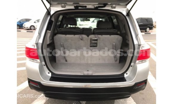 Buy Import Toyota Highlander Other Car in Import - Dubai in Barbados Buy Import Toyota Highlander Other Car in Import - Dubai in Barbados
