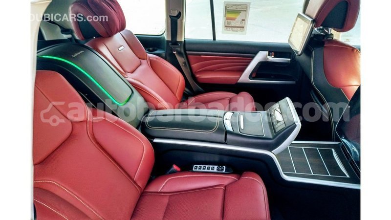 Big with watermark toyota land cruiser barbados import dubai 1579
