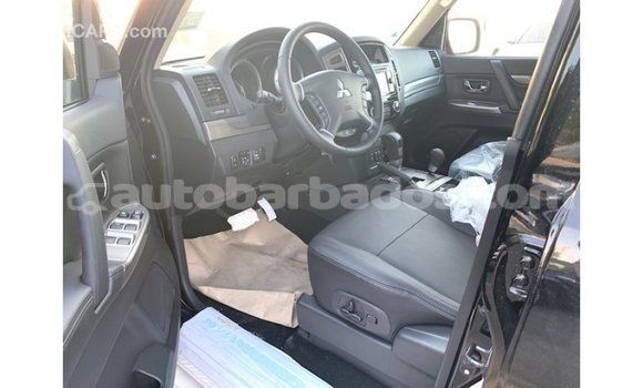 Buy Import Mitsubishi Pajero Black Car in Import - Dubai in Barbados Buy Import Mitsubishi Pajero Black Car in Import - Dubai in Barbados