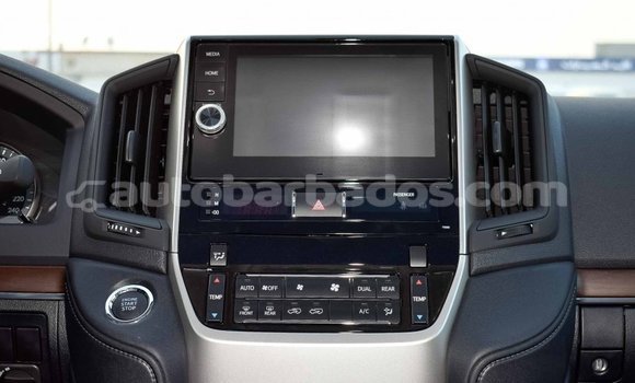 Buy Import Toyota Land Cruiser White Car in Import - Dubai in Barbados Buy Import Toyota Land Cruiser White Car in Import - Dubai in Barbados