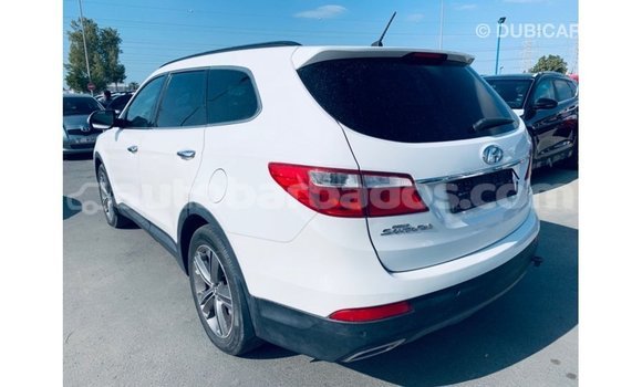 Buy Import Hyundai Santa Fe White Car in Import - Dubai in Barbados Buy Import Hyundai Santa Fe White Car in Import - Dubai in Barbados