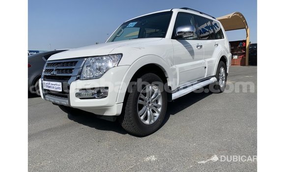 Buy Import Mitsubishi Pajero White Car in Import - Dubai in Barbados Buy Import Mitsubishi Pajero White Car in Import - Dubai in Barbados
