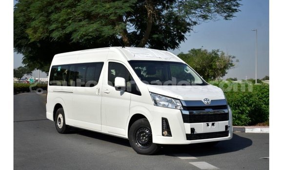 Buy Import Toyota Hiace White Car in Import - Dubai in Barbados Buy Import Toyota Hiace White Car in Import - Dubai in Barbados
