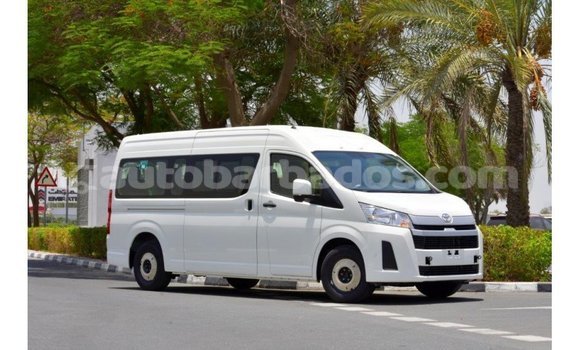 Buy Import Toyota Hiace White Car in Import - Dubai in Barbados Buy Import Toyota Hiace White Car in Import - Dubai in Barbados