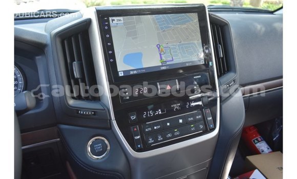 Buy Import Toyota Land Cruiser White Car in Import - Dubai in Barbados Buy Import Toyota Land Cruiser White Car in Import - Dubai in Barbados