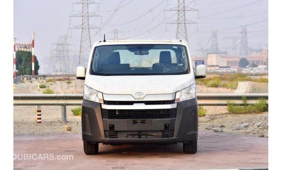 Buy Import Toyota Hiace White Car in Import - Dubai in Barbados Buy Import Toyota Hiace White Car in Import - Dubai in Barbados