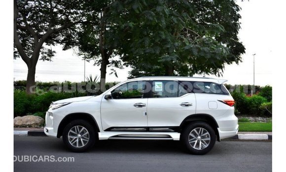 Buy Import Toyota Fortuner White Car in Import - Dubai in Barbados Buy Import Toyota Fortuner White Car in Import - Dubai in Barbados