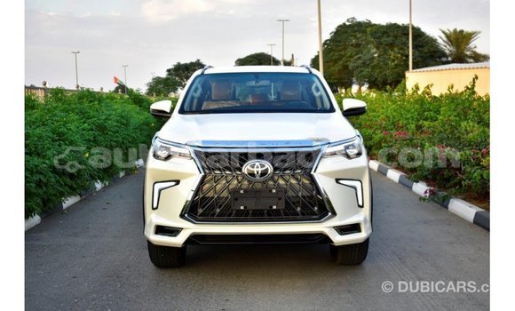 Buy Import Toyota Fortuner White Car in Import - Dubai in Barbados Buy Import Toyota Fortuner White Car in Import - Dubai in Barbados