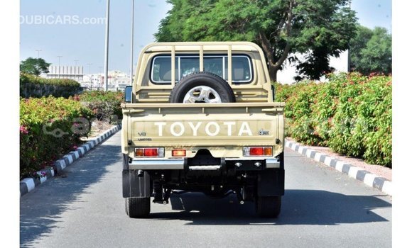 Buy Import Toyota Land Cruiser Beige Car in Import - Dubai in Barbados Buy Import Toyota Land Cruiser Beige Car in Import - Dubai in Barbados