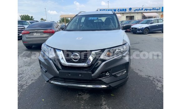 Buy Import Nissan Evalia Other Truck in Import - Dubai in Barbados