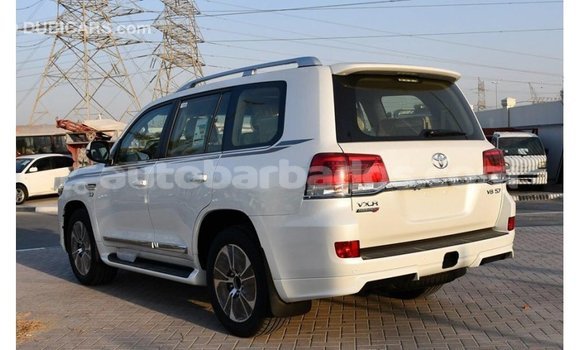 Buy Import Toyota Land Cruiser White Car in Import - Dubai in Barbados Buy Import Toyota Land Cruiser White Car in Import - Dubai in Barbados
