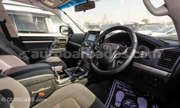 Buy Import Toyota Land Cruiser Black Car in Import - Dubai in Barbados Buy Import Toyota Land Cruiser Black Car in Import - Dubai in Barbados