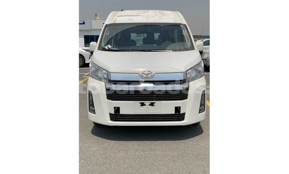 Buy Import Toyota Hiace White Car in Import - Dubai in Barbados Buy Import Toyota Hiace White Car in Import - Dubai in Barbados