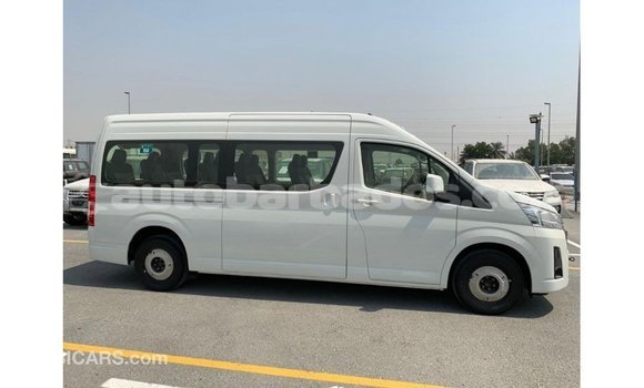 Buy Import Toyota Hiace White Car in Import - Dubai in Barbados Buy Import Toyota Hiace White Car in Import - Dubai in Barbados