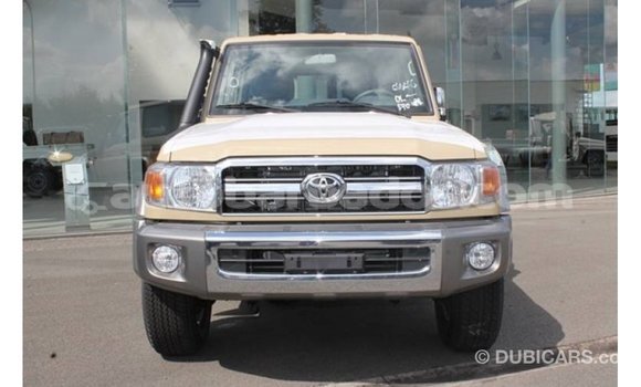 Buy Import Toyota Land Cruiser Beige Car in Import - Dubai in Barbados Buy Import Toyota Land Cruiser Beige Car in Import - Dubai in Barbados