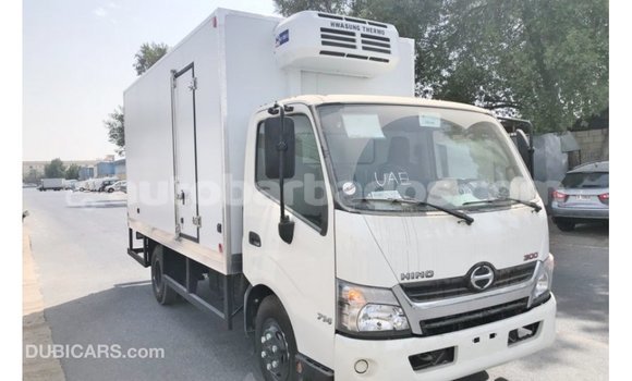 Buy Import Hino 300 Series White Truck in Import - Dubai in Barbados Buy Import Hino 300 Series White Truck in Import - Dubai in Barbados