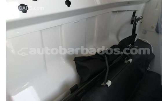Buy Import Mitsubishi L400 White Truck in Import - Dubai in Barbados Buy Import Mitsubishi L400 White Truck in Import - Dubai in Barbados