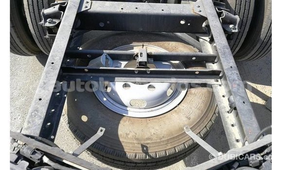 Buy Import Mitsubishi L400 White Truck in Import - Dubai in Barbados Buy Import Mitsubishi L400 White Truck in Import - Dubai in Barbados