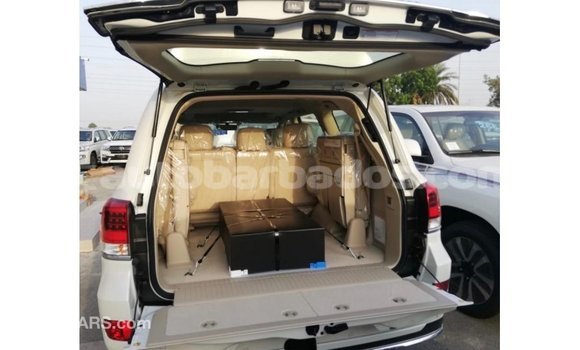 Buy Import Toyota Land Cruiser White Car in Import - Dubai in Barbados Buy Import Toyota Land Cruiser White Car in Import - Dubai in Barbados
