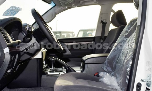 Buy Import Toyota Land Cruiser White Car in Import - Dubai in Barbados Buy Import Toyota Land Cruiser White Car in Import - Dubai in Barbados