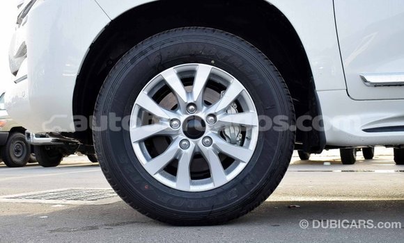 Buy Import Toyota Land Cruiser White Car in Import - Dubai in Barbados Buy Import Toyota Land Cruiser White Car in Import - Dubai in Barbados