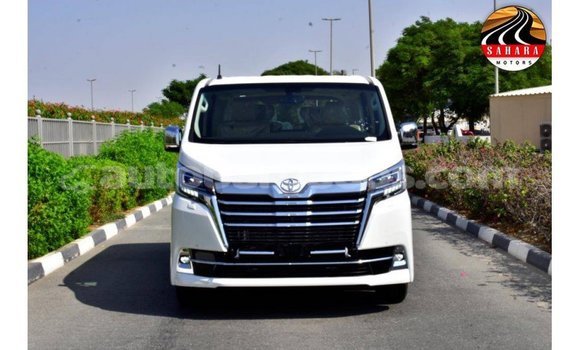 Buy Import Toyota Granvia White Car in Import - Dubai in Barbados Buy Import Toyota Granvia White Car in Import - Dubai in Barbados