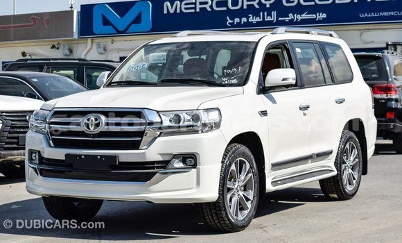 Buy Import Toyota Land Cruiser White Car in Import - Dubai in Barbados Buy Import Toyota Land Cruiser White Car in Import - Dubai in Barbados