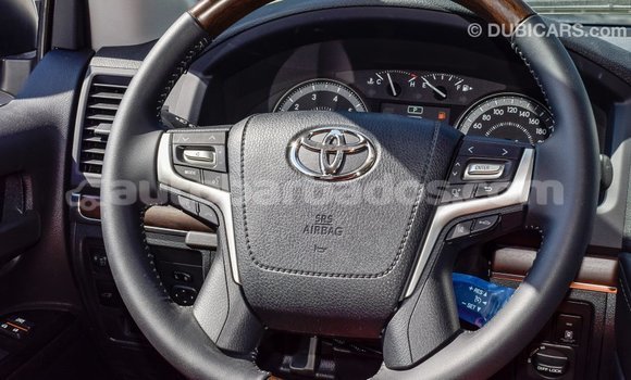 Buy Import Toyota Land Cruiser White Car in Import - Dubai in Barbados Buy Import Toyota Land Cruiser White Car in Import - Dubai in Barbados
