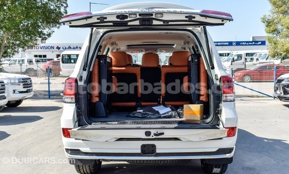 Buy Import Toyota Land Cruiser White Car in Import - Dubai in Barbados Buy Import Toyota Land Cruiser White Car in Import - Dubai in Barbados