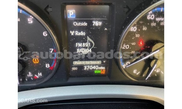 Buy Import Toyota HiAce Other Truck in Import - Dubai in Barbados Buy Import Toyota HiAce Other Truck in Import - Dubai in Barbados