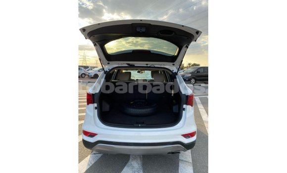 Buy Import Hyundai Santa Fe White Car in Import - Dubai in Barbados Buy Import Hyundai Santa Fe White Car in Import - Dubai in Barbados
