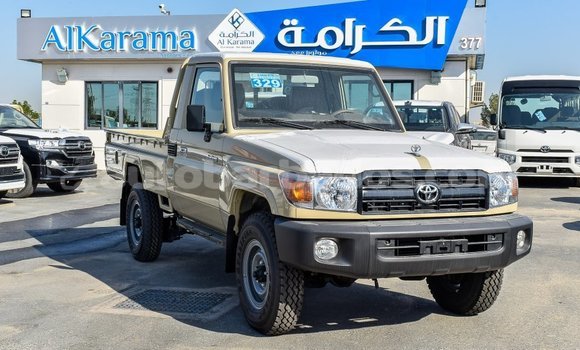 Buy Import Toyota Land Cruiser Beige Car in Import - Dubai in Barbados Buy Import Toyota Land Cruiser Beige Car in Import - Dubai in Barbados