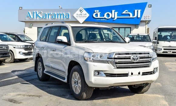 Buy Import Toyota Land Cruiser White Car in Import - Dubai in Barbados Buy Import Toyota Land Cruiser White Car in Import - Dubai in Barbados