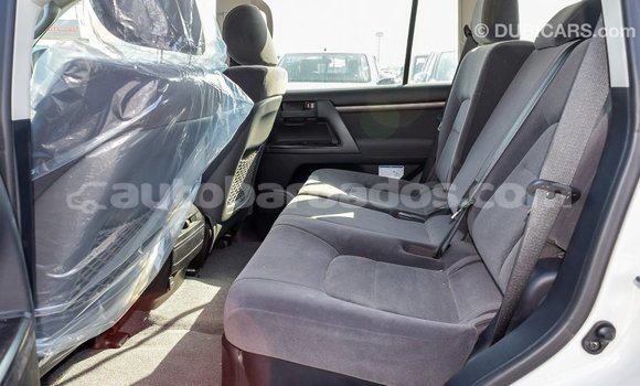 Buy Import Toyota Land Cruiser White Car in Import - Dubai in Barbados Buy Import Toyota Land Cruiser White Car in Import - Dubai in Barbados